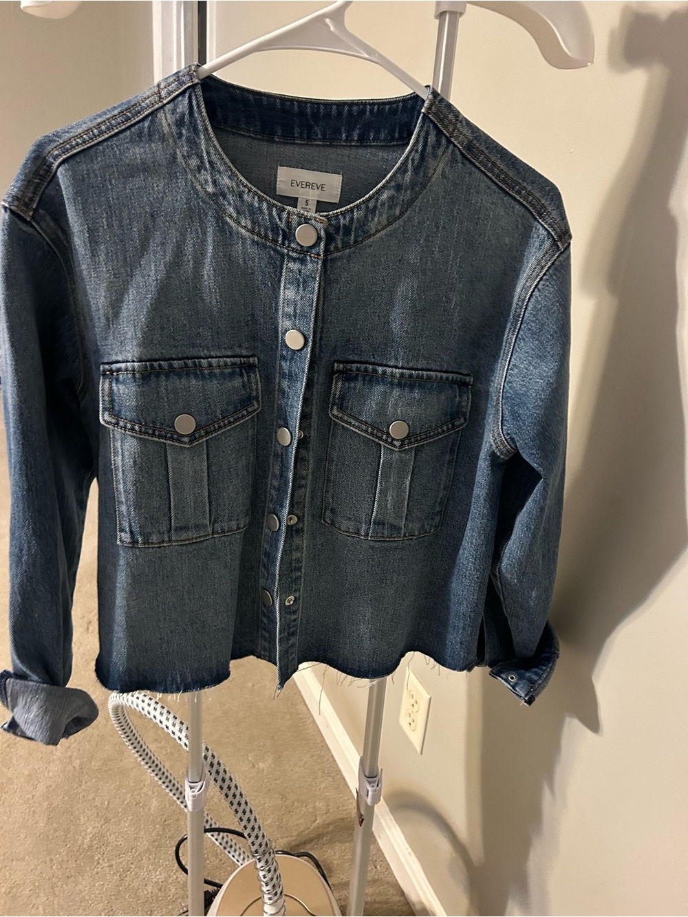 Evereve Medium Blue Round-Neck Denim Jacket with Snap Front